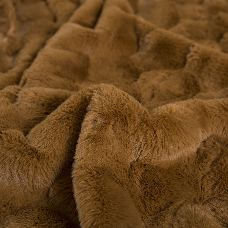 50 * 60 inch warm camping jacquard rabbit fur blanket