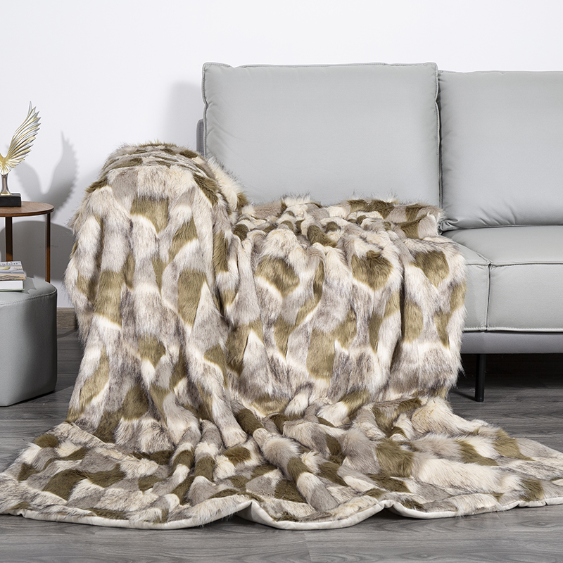 50 * 60 inch skin friendly home jacquard printed faux fur blanket